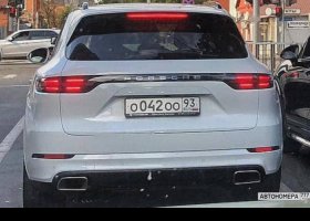 О042ОО93